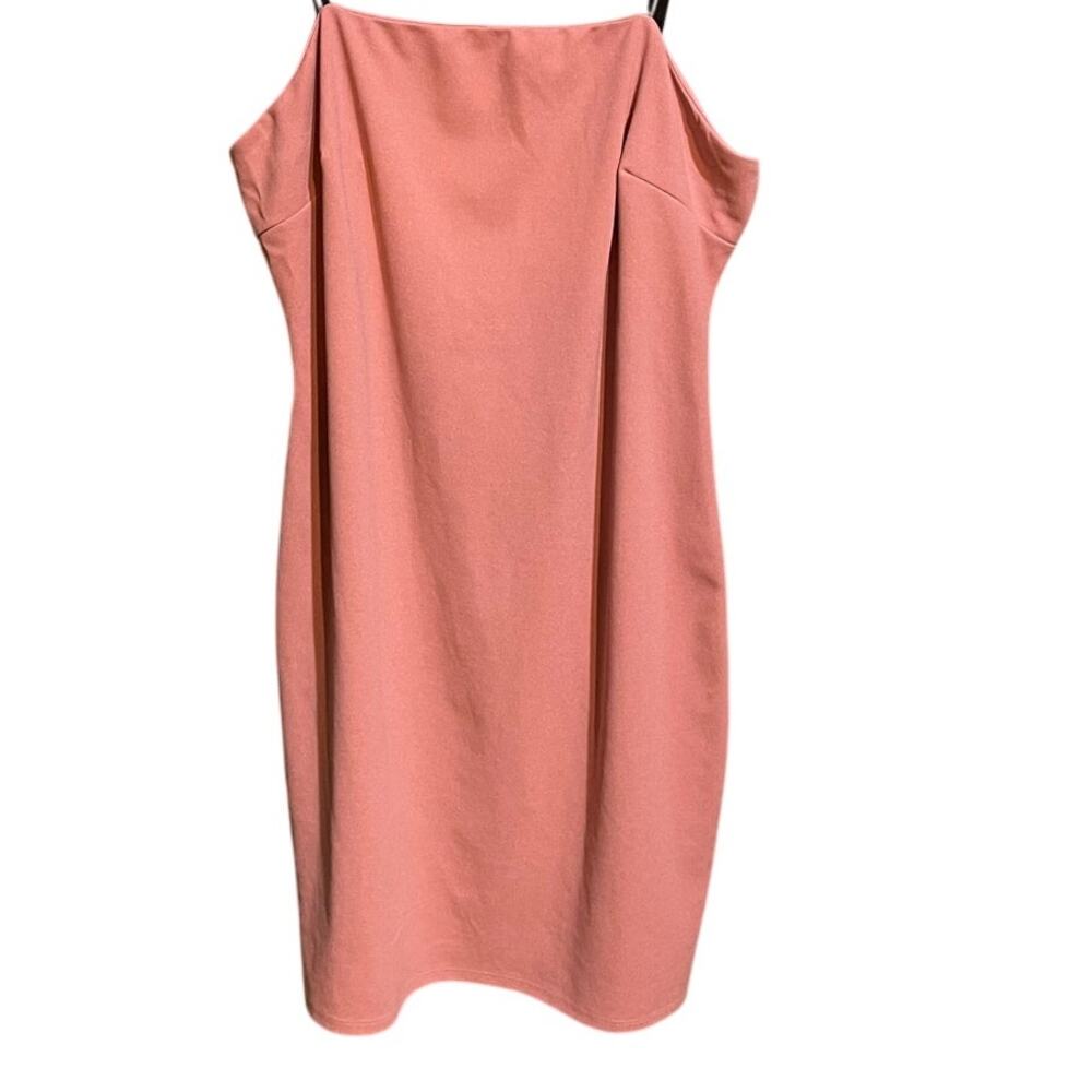 Zenobia Plus Size (2XL) Strapless Knee-Length Dress Pink